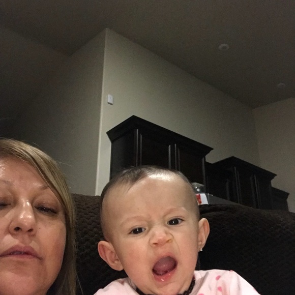 Meet your Posher, Lisa - Picture 1 of 1